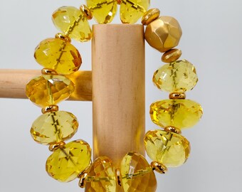 Baltic Amber Bracelet: Natural Gemstone Healing Jewelry with Gold Accent