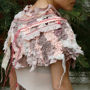 SIZE S, capelet, shrug, wrap, shawl, cape, artwear, wearable art, tattered, upcycled, one of a kind, pondhopper remixed 画像 4