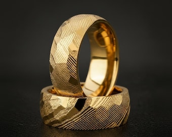 Gold Damascus Steel Handmade Ring, 8mm Mens Wedding Band, Durable Everyday Ring, Modern Gift for Him