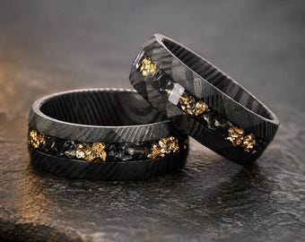 Damascus Steel Ring with Gold and Meteorite Flakes, 8mm Mens Wedding Band, Durable Everyday Anniversary and Engagement Ring, Gift for Him