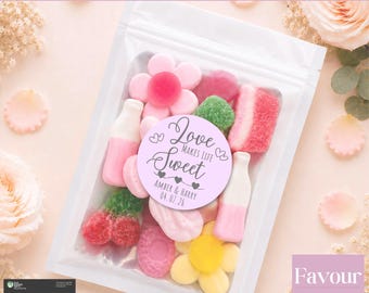 Wedding Favour Sweet Bags Pre Filled with delicous sweets including personalised stickers to match any theme Wedding Favors favours