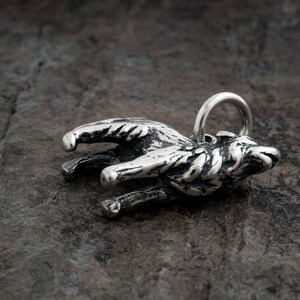 Sterling Silver Little Howling Wolf VERY SMALL, 3D Double Sided Charm Only or Necklace imagem 3