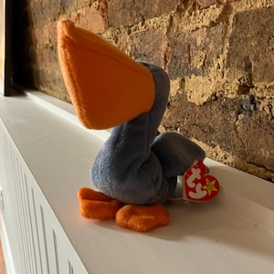 Vintage Beanie Baby Scoop