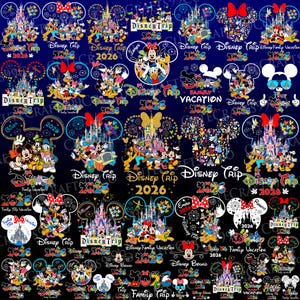 Op de afbeelding: Een verzameling Disney-thema ontwerpen op een donkerblauwe achtergrond. De ontwerpen bevatten Mickey en Minnie Mouse, kastelen, vuurwerk en de tekst "Disney Trip 2026" en "Family Vacation".