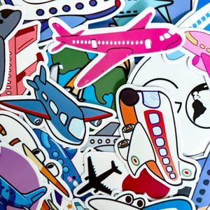 50 pegatinas de viaje al azar, pegatinas de aviones, pegatinas de equipaje, pegatinas de juguetes de avión a prueba de agua, pegatinas para niños, pegatinas de álbumes de recortes para niños