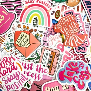 50 zufällige Motivationsaufkleber, erhebende ästhetische niedliche Aufkleber, positive Affirmationspaket, inspirierende Zitate für Scrapbooking