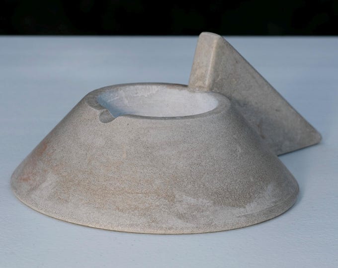 Fingerboard Pole Jam Ashtray | Concrete Fingerboarding FB Obstacle