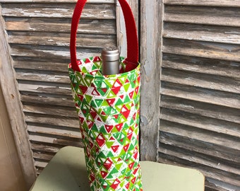 Christmas Wine Bag Red Green White Wine Carrier Holiday Wine Tote Hostess Gift Wine Accessory Christmas Gift Wine Lover Gift Cheers