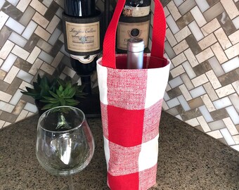 Christmas Wine Bag Red White Buffalo Check Wine Gift Bag Wine Carrier Holiday Wine Tote Hostess Gift Wine Accessory Wine Gift Reusable