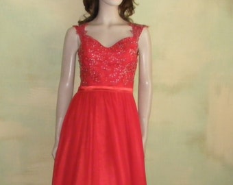 S / 3 Dramatic Red Prom Dress Formal Gown Beaded and Sequined Bodice Chiffon Over Satin Skirt Show Stopper Sweetheart Neckline VFG
