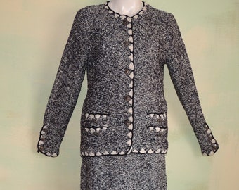 Women's Skirt Suit Vintage Salt and Pepper Chenille Tweed Bonwit Teller