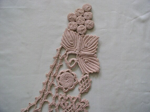 Lace Collar Ecru Beige Grape Leaf Irish Crochet L… - image 8