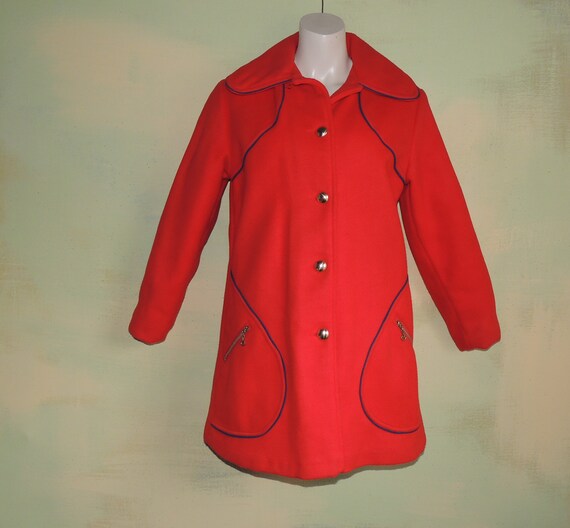 M 60s Mod Coat Red Felted Wool Coat Quilted Linin… - image 9