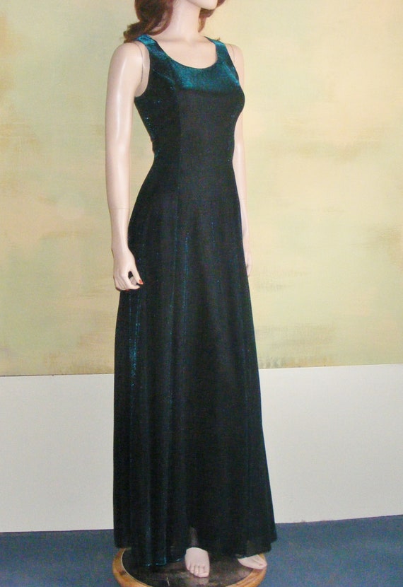 green bodycon prom dress