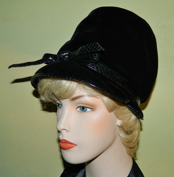 Vintage 60s Christian Dior Hat Chapeaux Paris New