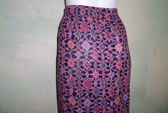 XL Vintage Sarong Wrap Skirt Rayon Floral Print 3… - image 4