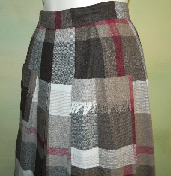 S M 27 Waist 1970s Vintage Plaid Skirt Brown Burg… - image 7