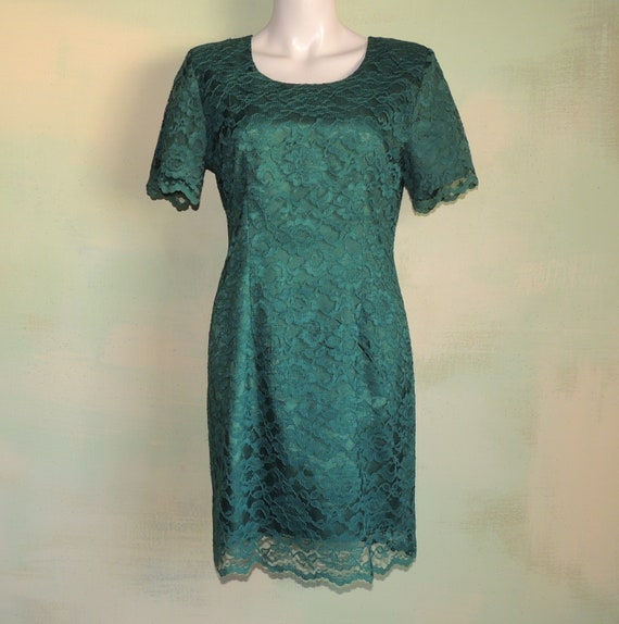 M 80s Green Lace Overlay Mini Dress My Michelle Made in the USA Classic VFG - Etsy M 80s Green Lace Overlay Mini Dress My Michelle Made in the USA Classic VFG - Etsy