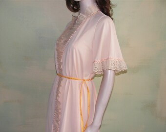 S 60s 70s Pale Pastel Orange Cream Baby Doll Gown and Peignoir Set Negligee Gossard Artemis VFG