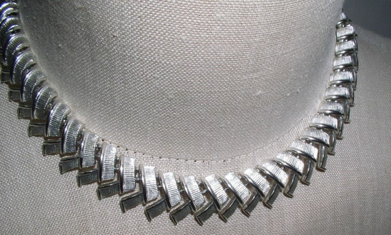 Mid Century Coro Silver Tone Choker Necklace Silv… - image 4