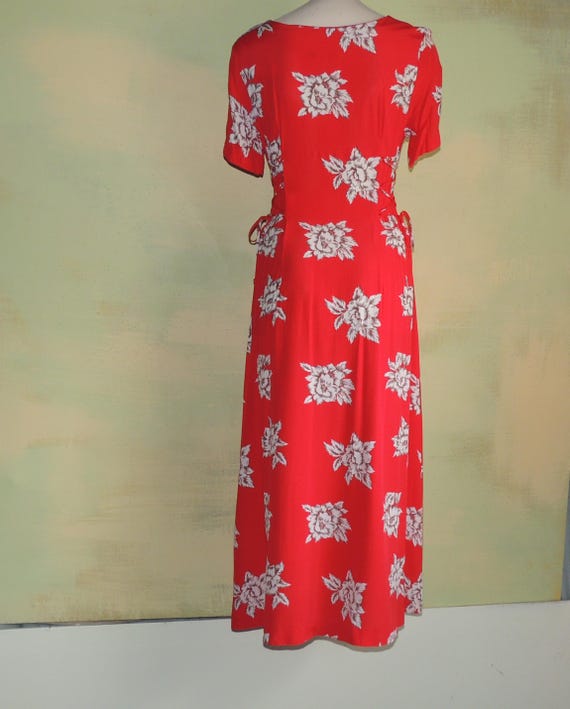 10 M  80s Cruise Red Rayon Dress Tropical Floral … - image 10