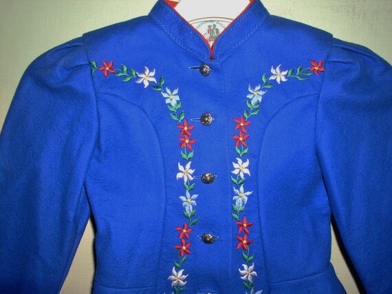 Vintage 60s Traditional German Childs Clothing Gi… - image 2