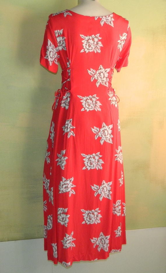 10 M  80s Cruise Red Rayon Dress Tropical Floral … - image 6