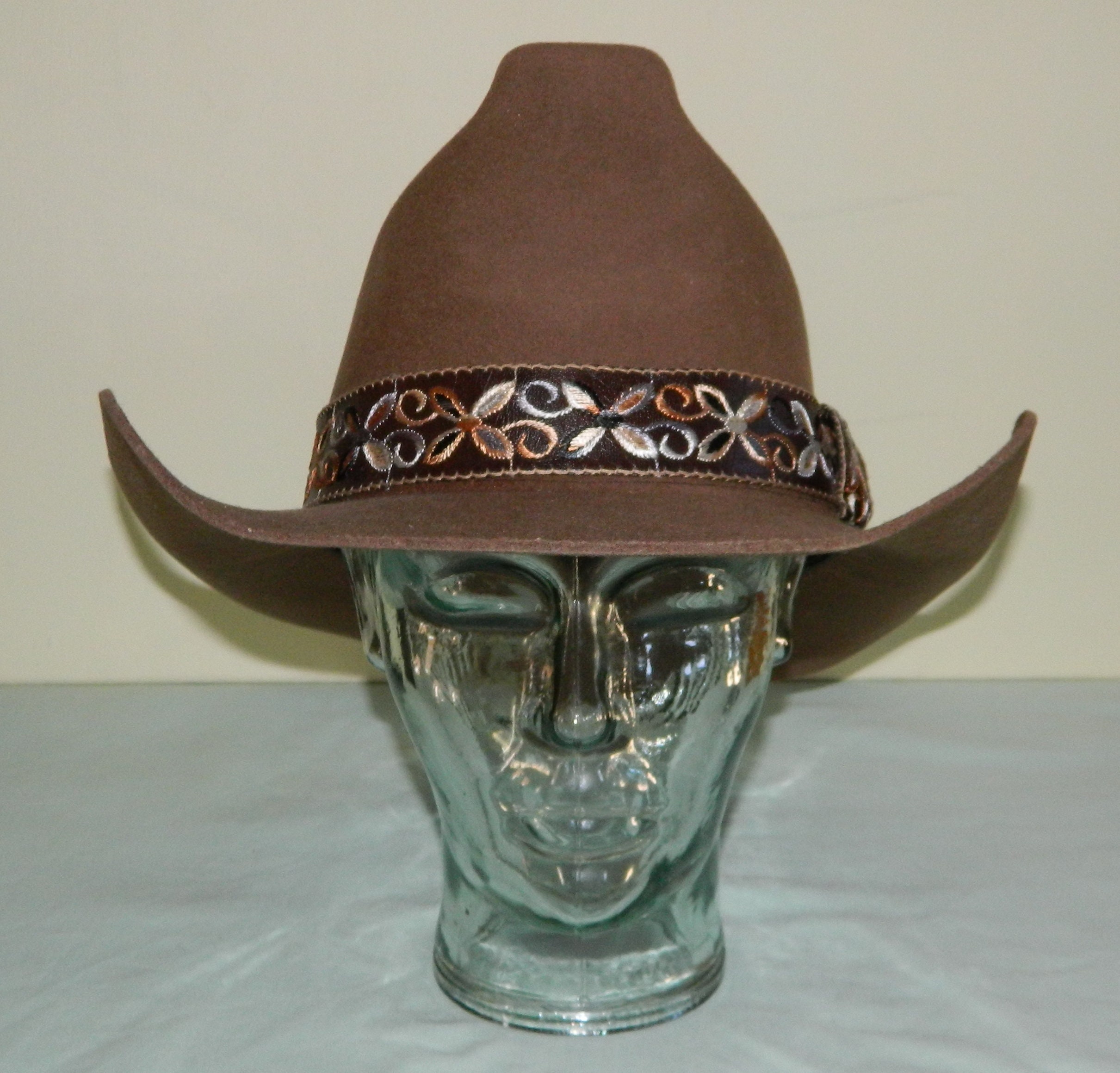 7-1/2 Vintage 70s Miller Western Wear 