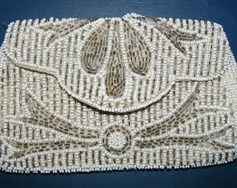 Deco Small Beaded Bag White Glass Beads Envelope Wedding Wristlet VFG