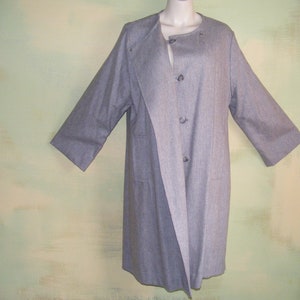 L Heather Gray Wool Wrap Swing Coat Hidden Tab Style Buttons VFG