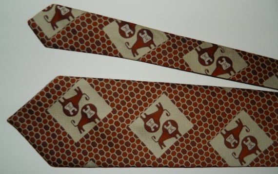 56" by 4"  70s Wide Tie Novelty Lion Motif Lions … - image 2