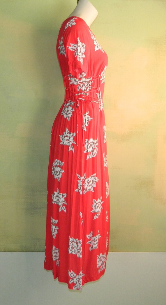 10 M  80s Cruise Red Rayon Dress Tropical Floral … - image 2
