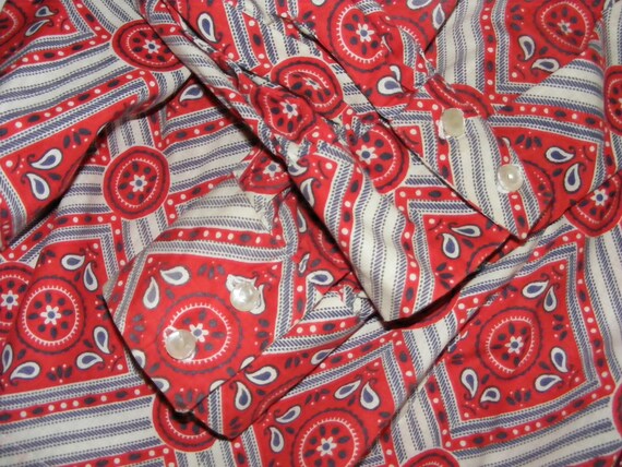 M L Western Red Bandana Print Shirt Blouse Patchw… - image 6