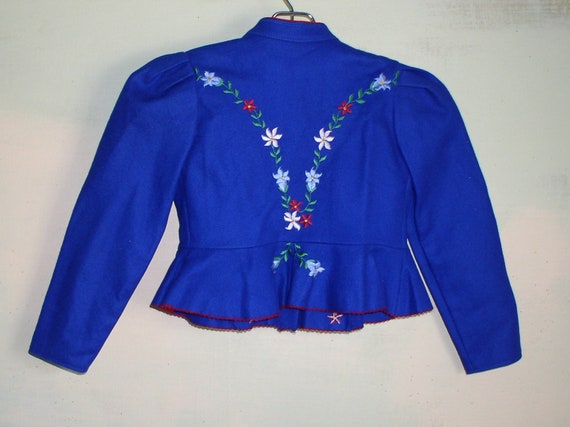 Vintage 60s Traditional German Childs Clothing Gi… - image 6