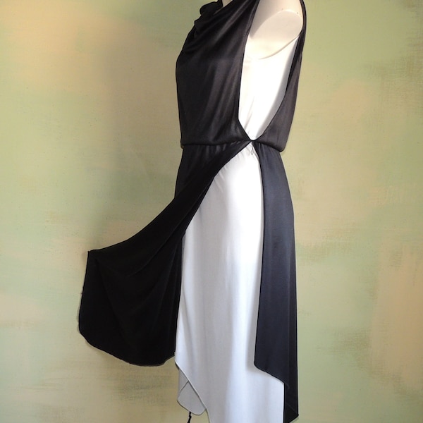 S M  80s Black and White Dress Pieced Knit Blouson with Asymmetrical Scarf Hemline Disco Diva VFG