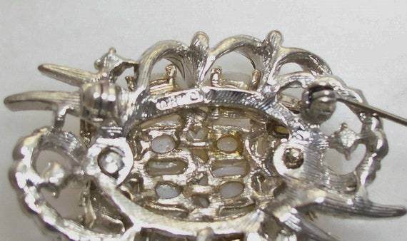 Vintage Art Brooch Faux Pearls Rhinestones Silver… - image 3