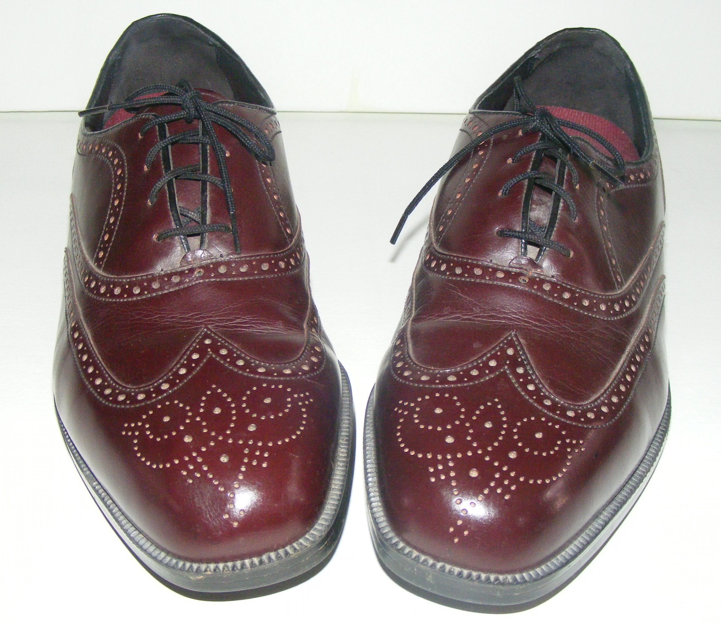 Vintage Florsheim Wingtip Oxford Shoes 