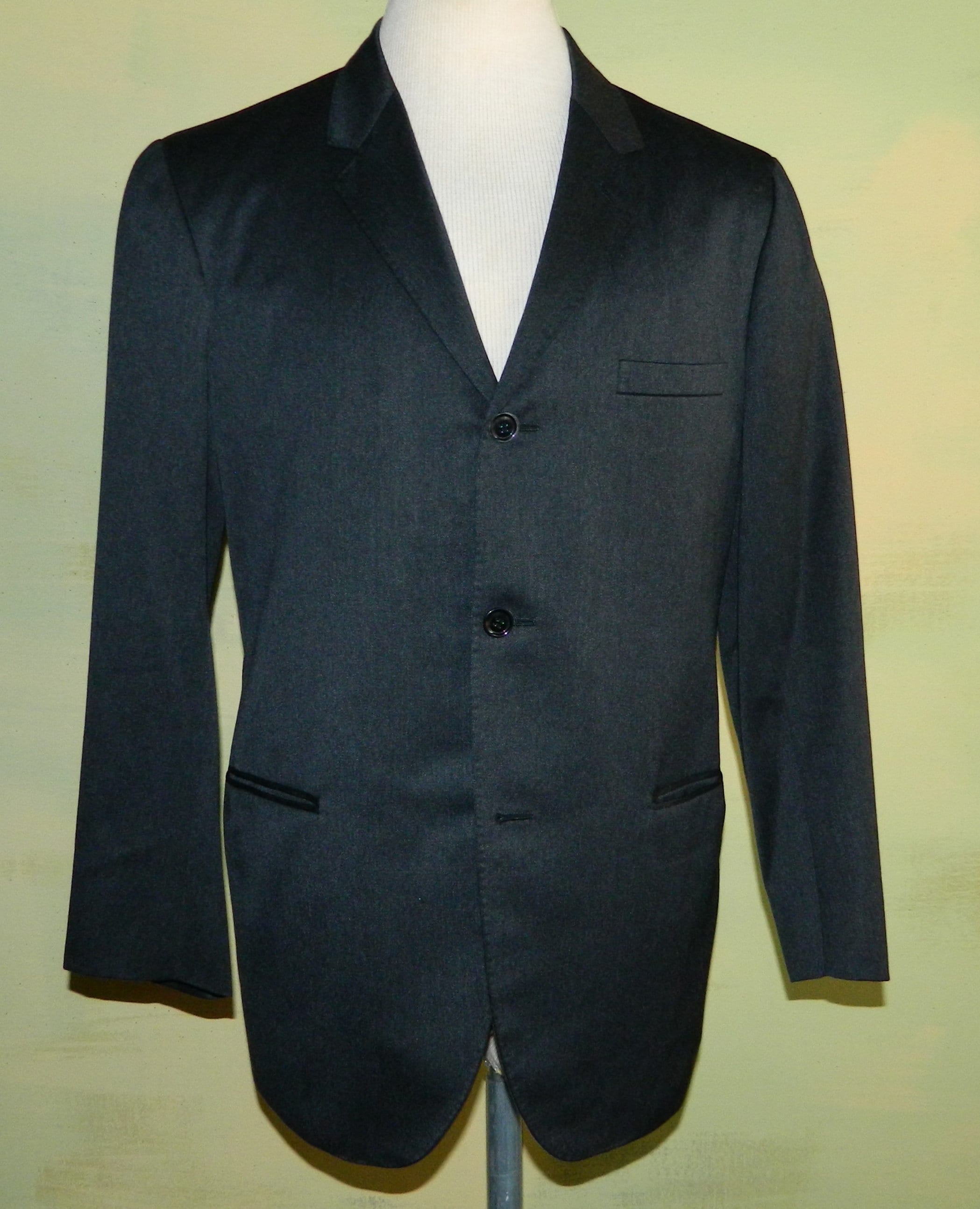 Shark skin jacket top with velvet collar