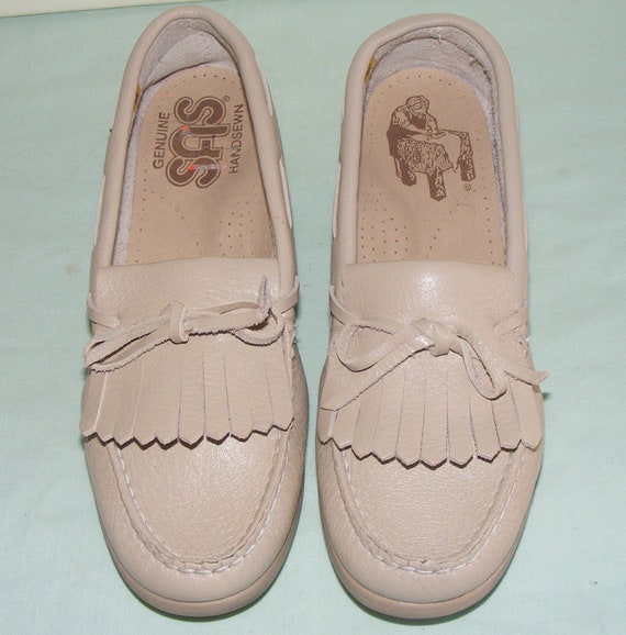 Schoenen damesschoenen Instappers Loafers Vintage jaren '90 damesformaat 8M leder beige brons geweven loafers 