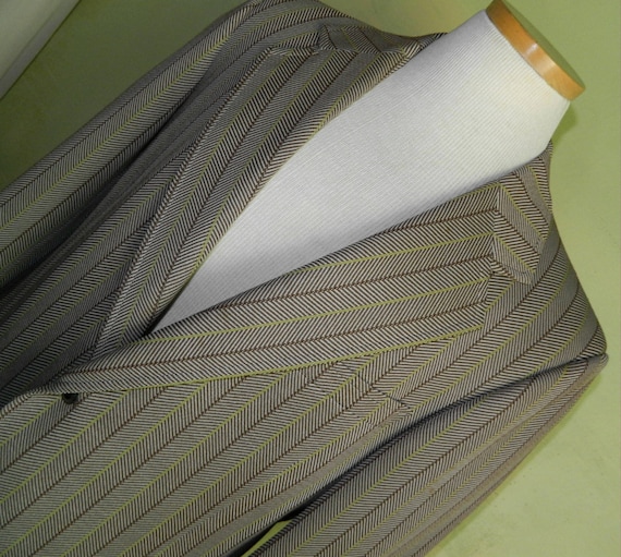 42 Vintage 70s Wide Lapel Striped Herringbone  Ja… - image 1