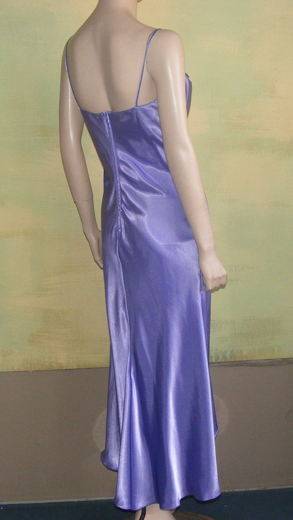 11 12 Vintage Lavender Satin Curvy Formal Dress S… - image 4