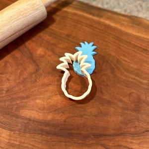 Pineapple Cookie Cutter: Tropical Fruit, Clay & Fondant Cutter