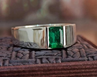 Handcrafted Rich Green Emerald Ring For Men, 925 Sterling Silver Emerald Stone Ring, Emerald Gemstone Ring
