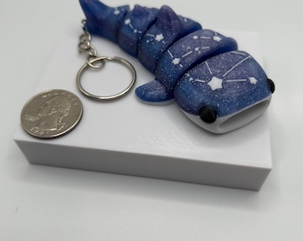 Flexible Galaxy Whale Shark Keychain – 3D Printed Fidget Bag Tag, Cute Ocean Animal Keyring, Stocking Stuffer Gift