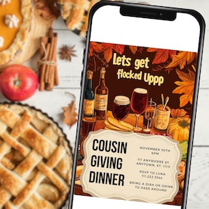 Puede incluir: Una invitación digital en la pantalla de un teléfono inteligente para una cena de primos el 30 de noviembre a las 6 PM. La invitación presenta un diseño de otoño con una mesa puesta con copas de vino, botellas y una calabaza. El texto dice "Let's get flocked Uppp" e incluye la dirección, la información de RSVP y una solicitud para traer un plato o una bebida para compartir.