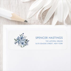 Étiquette d&#39;adresse bleu poussiéreux pour douche nuptiale Autocollants de publipostage Autocollants de mariage floraux bleus Etiquette d&#39;adresse de retour quelque chose de bleu # BRS-009