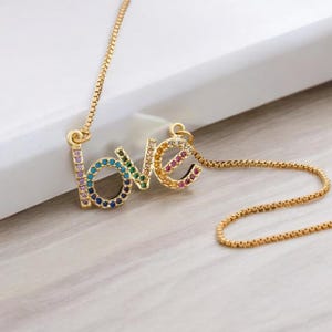 Neue Ankunft Liebesbrief Halskette - Gold Farbe Name Schmuck Kette Choker für Frauen und Mädchen, Geburtstag, Hochzeit, Party Geschenk