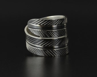 Wide Eagle Feather Twist Ring Adjustable Hand-Engraved and Signed 1/2" wide
