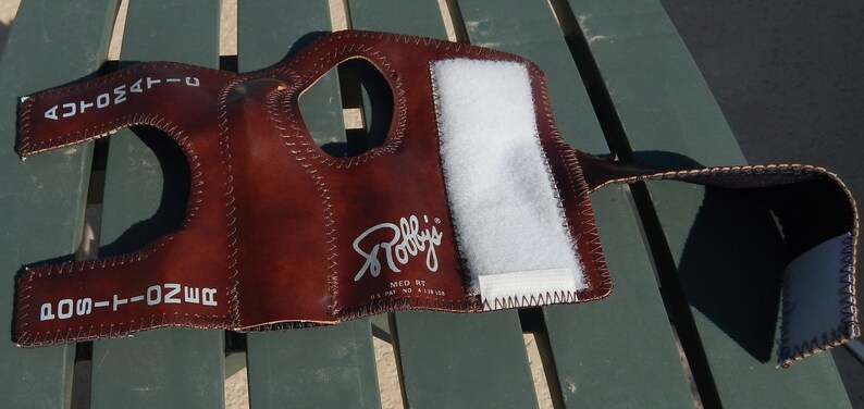 Vintage Robby/'s Automatic Positioner Bowling Right Hand Wrist Trainer FREE SHIPPING