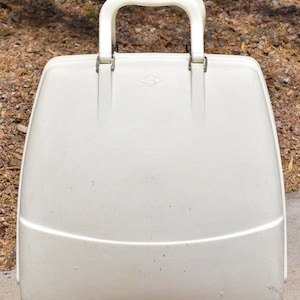 Vintage White Clark Bowling Hard Case Bowling Bag FREE SHIPPING